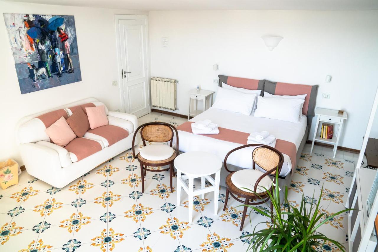 Le Stanze Di Sissi - Luxury Suites 나폴리 외부 사진